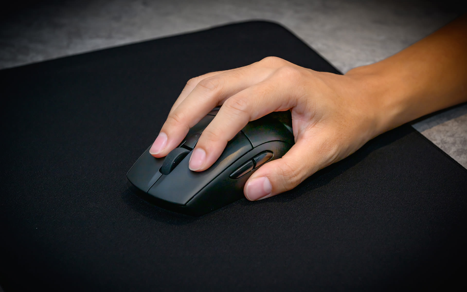 M55 WIRELESS Gaming Mouse