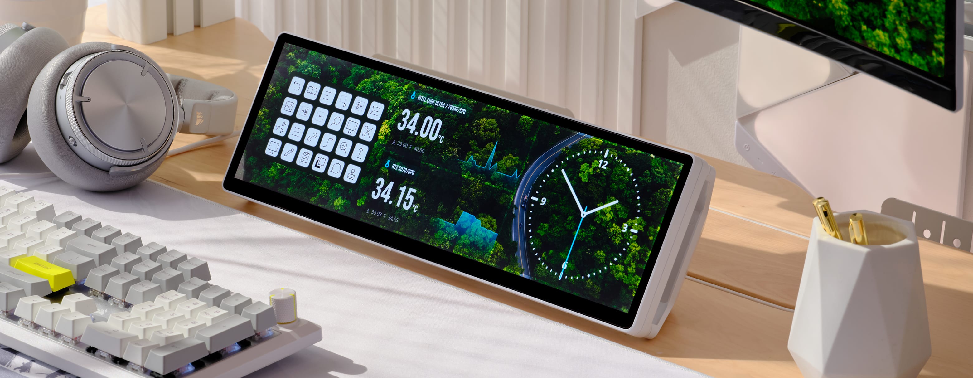 XENEON EDGE 14.5 インチ LCD タッチスクリーン、ホワイト