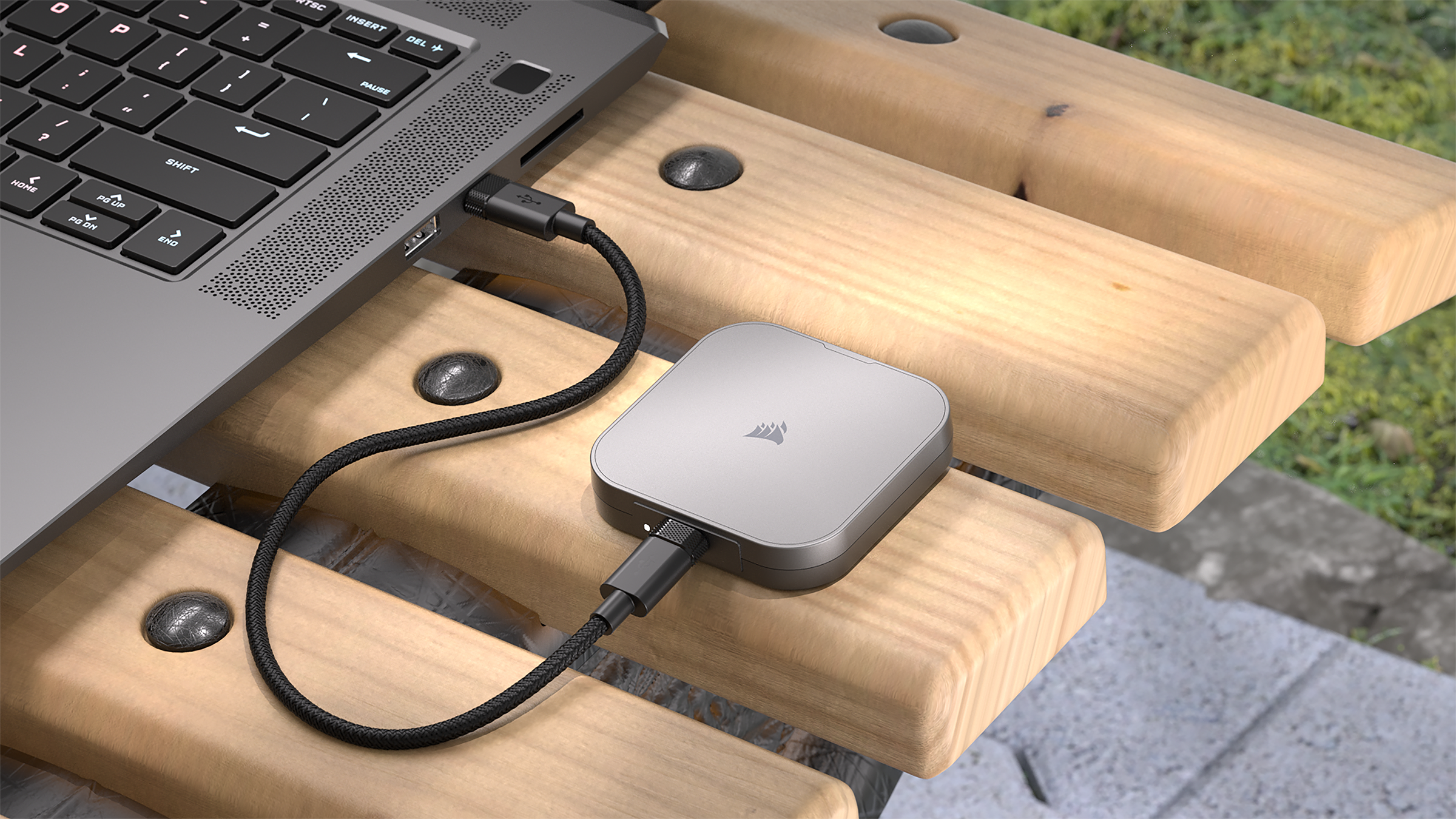 CORSAIR（コルセア）の「EX400U ポータブルSSD」 Amazon.com: Corsair EX400U 1TB USB4 Portable External Type-C SSD