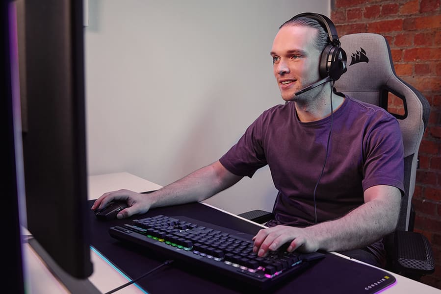 HS55 SURROUND Wired Gaming Headset — Carbon