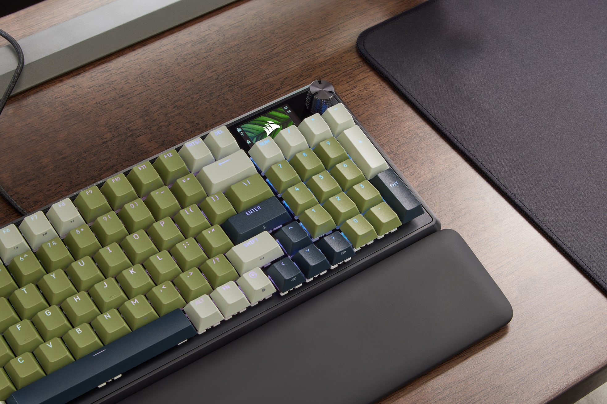 TWO FRESH COLORWAYS - matcha