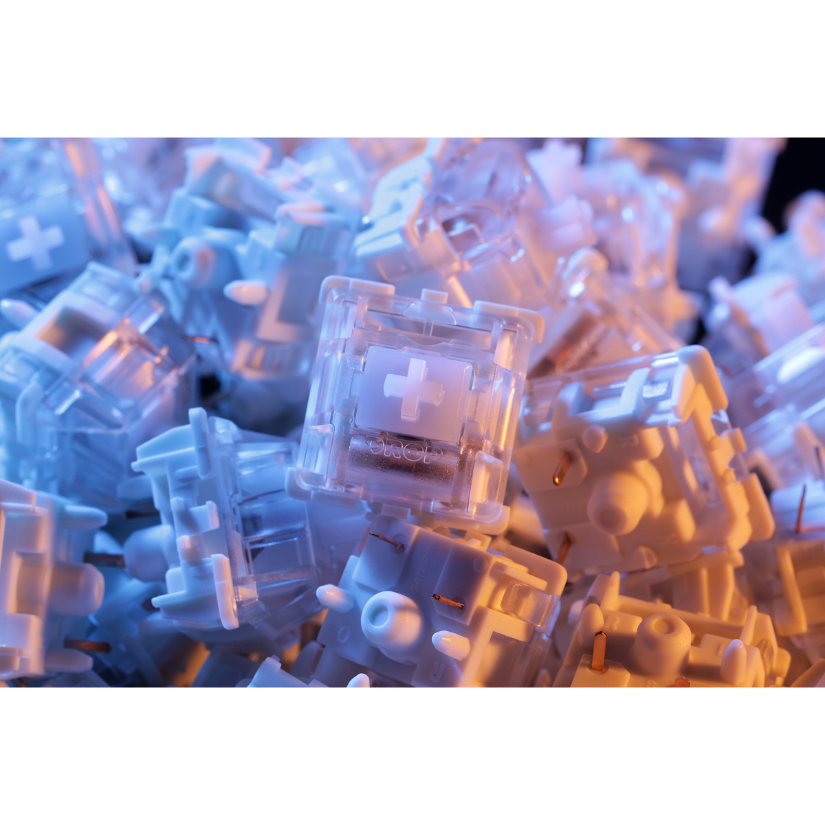 Corsair Drop Holy Panda X Clear Mechanical Switches, Tactile, 3-Pin, 35 Pack (MDX-36770-1) — фото 8