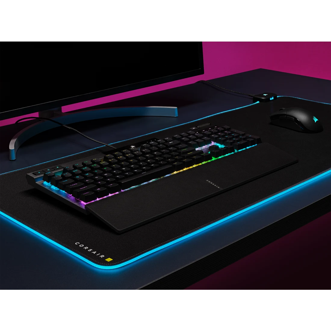 Corsair K70 Pro Keyboard - Thumbnail 5
