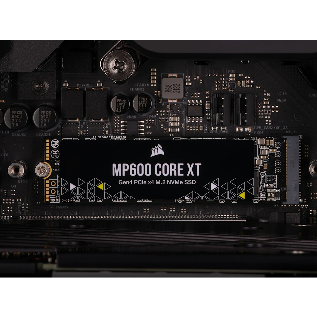 CORSAIR MP600 CORE XT SSD - Thumbnail 3