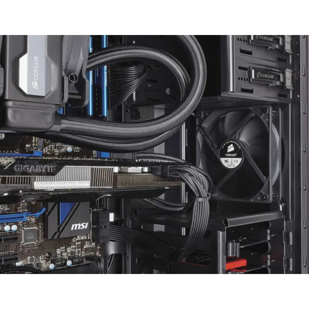 Carbide Series™ 100R Silent Edition Mid-Tower Case