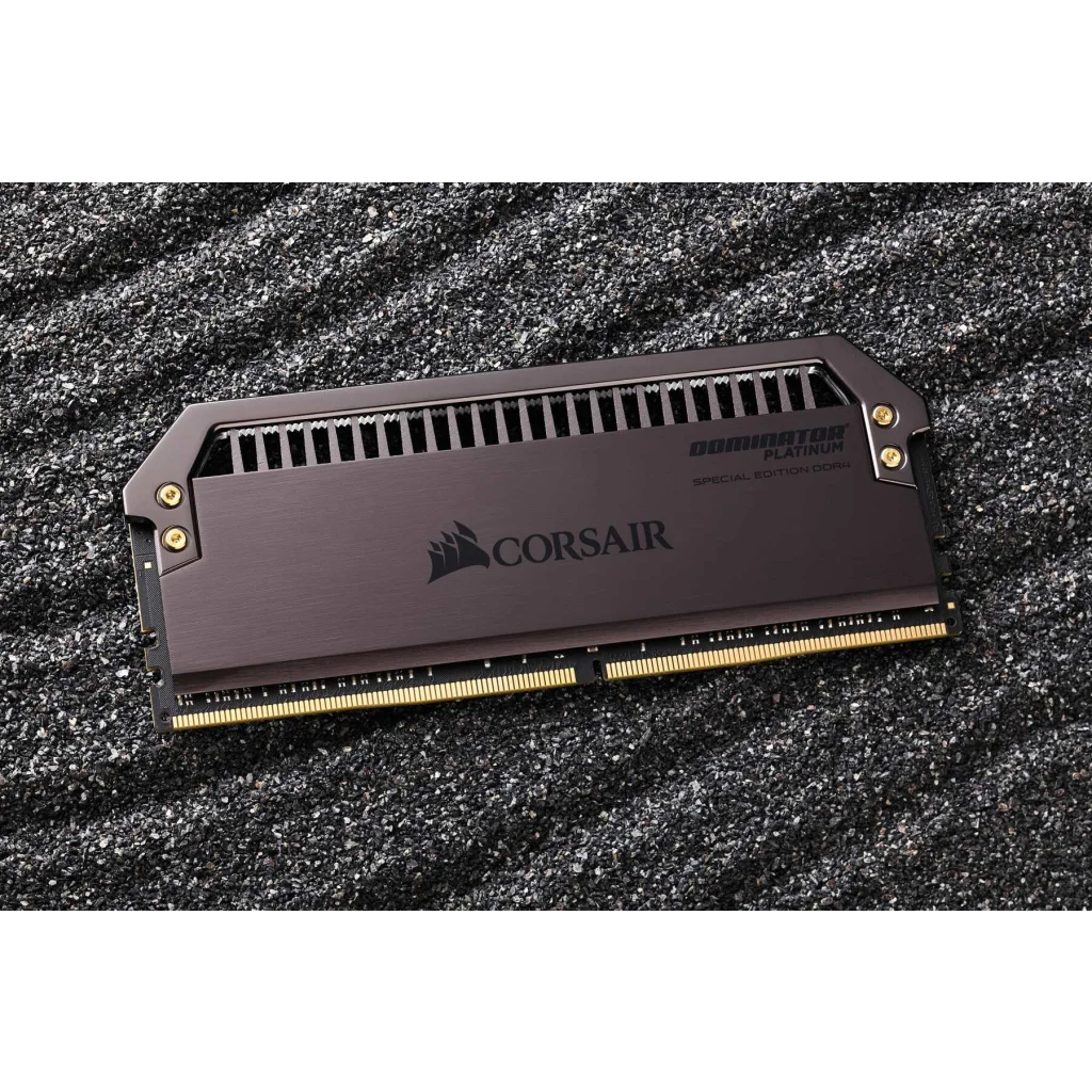 DOMINATOR® PLATINUM Special Edition 32GB (2 x 16GB) DDR4