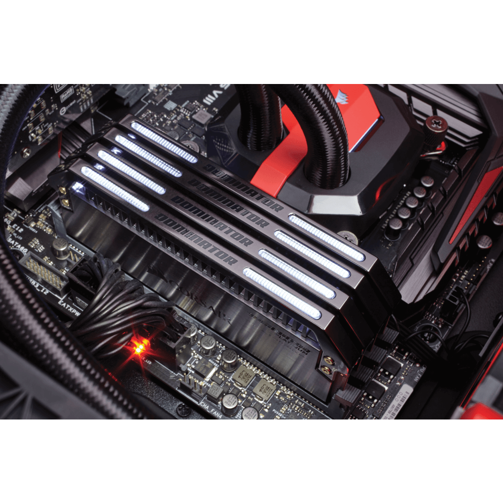 DOMINATOR® PLATINUM Special Edition 32GB (2 x 16GB) DDR4