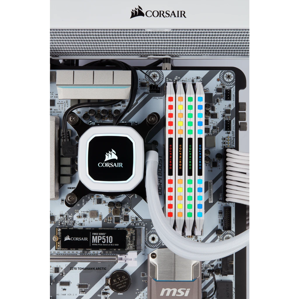 DOMINATOR® PLATINUM RGB 32GB (2 x 16GB) DDR4 DRAM 3200MHz C16 Memory Kit —  White