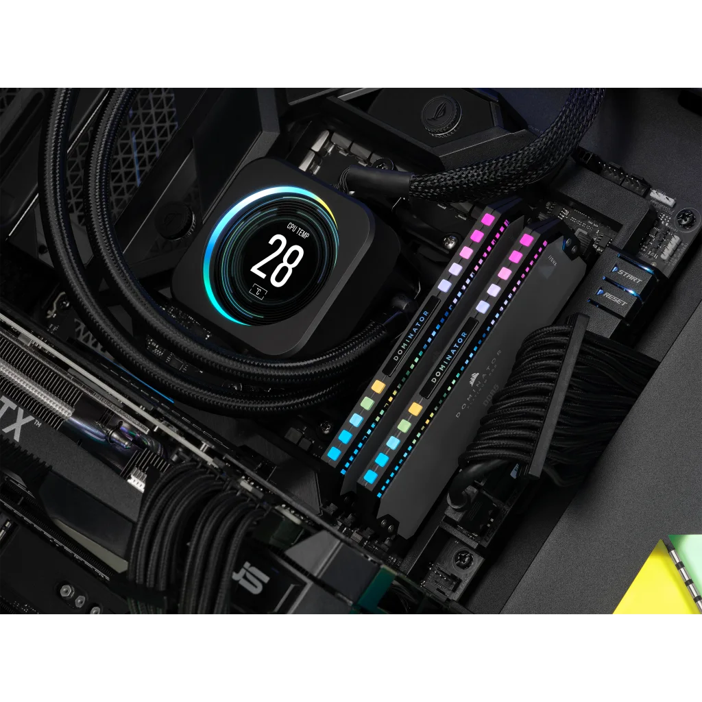 DOMINATOR® PLATINUM RGB 32GB (2x16GB) DDR5 DRAM 5200MT/s CL40 AMD EXPO & Intel XMP Memory Kit