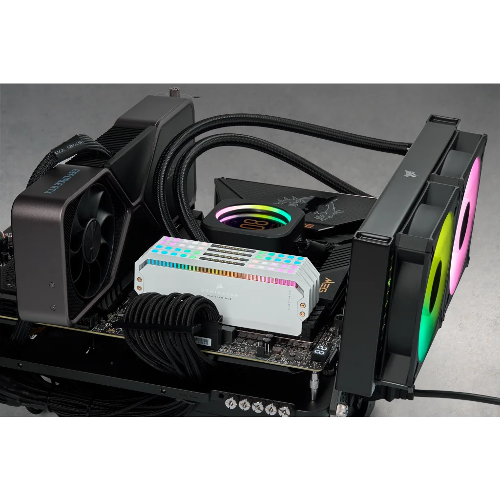 CORSAIR DOMINATOR PLATINUM RGB 64Gセット CORSAIR DOMINATOR PLATINUM RGB DDR5 RAM 64GB (2x32GB