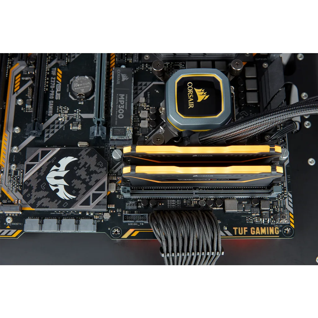 VENGEANCE® RGB PRO 16GB (2 x 8GB) DDR4 DRAM 3200MHz C16 Memory Kit — TUF  Gaming Edition
