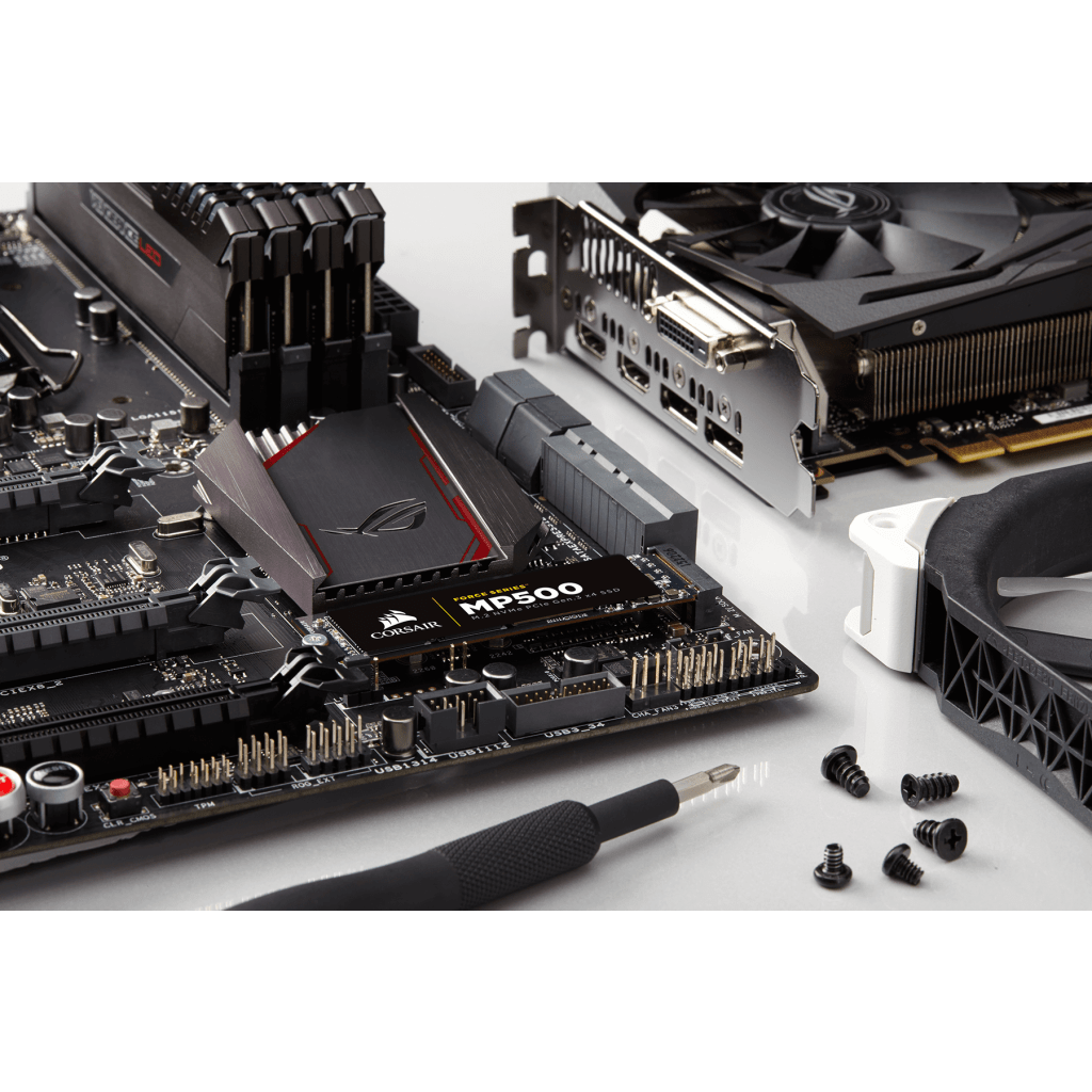 外付けハードディスク・ドライブ CORSAIR Force SSD 240GB CSSD-F240GBMP500 Force Series™ LE 240GB SATA 3 6Gb/s SSD