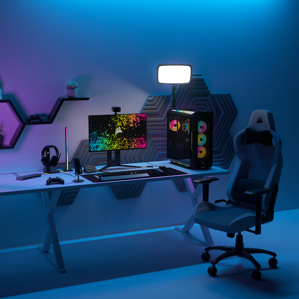 VENGEANCE i8300 Gaming PC: Intel Core Ultra 9 285K, GeForce RTX