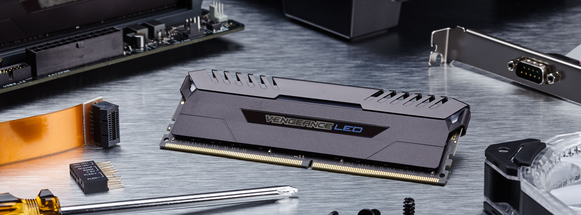 PCパーツ CORSAIR Vengeance Blue LED DDR4 3000Mhz 32GB (8GBx4) 288pin UDIMM MM3197 CMU32GX4M4C3000C15B Amazon | CORSAIR Vengeance Blue LED DDR4 3000Mhz 32GB (8GBx4