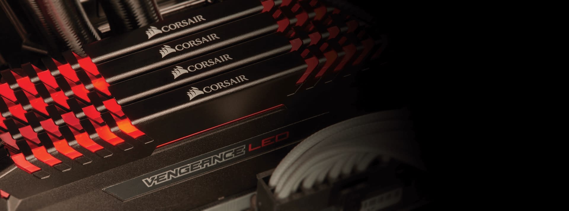 PCパーツ Corsair CMU32GX4M2C3000C15 DDR4-3000 LED VENGEANCE® LED 32GB (2 x 16GB) DDR4 DRAM 3000MHz C15 Memory