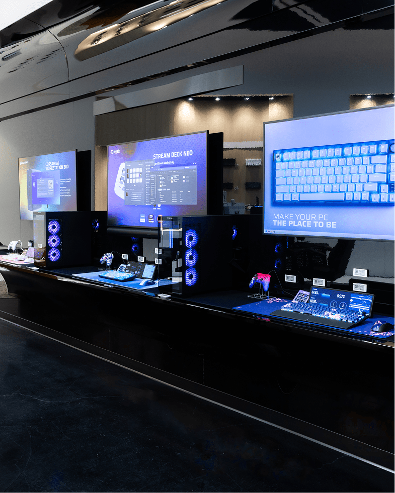 CORSAIR GAMING CAFE DAY