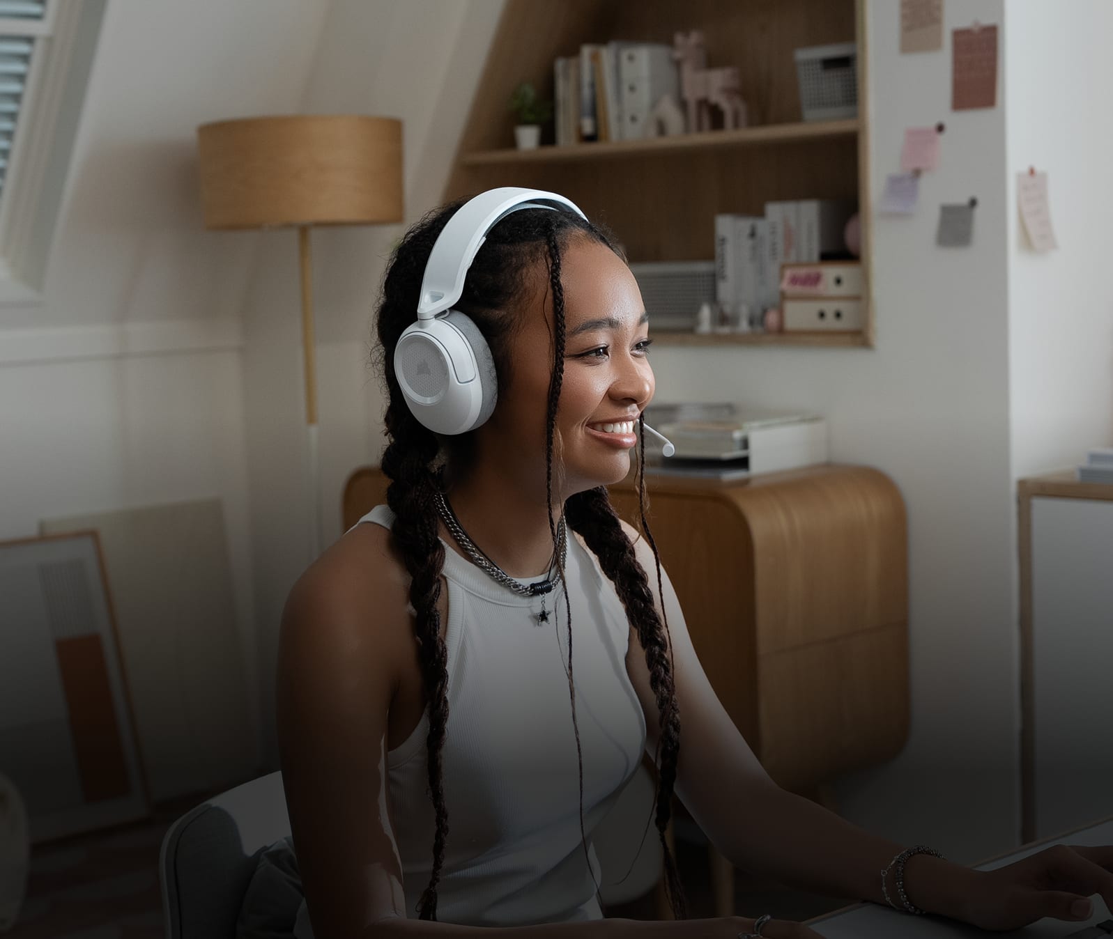 HS35 v3 WIRELESS | BTS | 2 COL | MEDIA