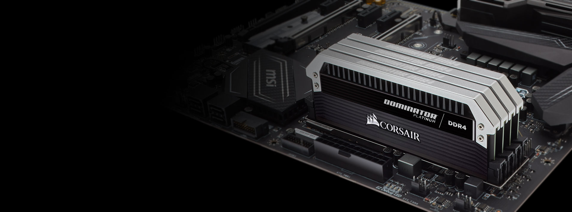 DOMINATOR® PLATINUM 64GB (4 x 16GB) DDR4 DRAM 3000MHz C15 Memory Kit