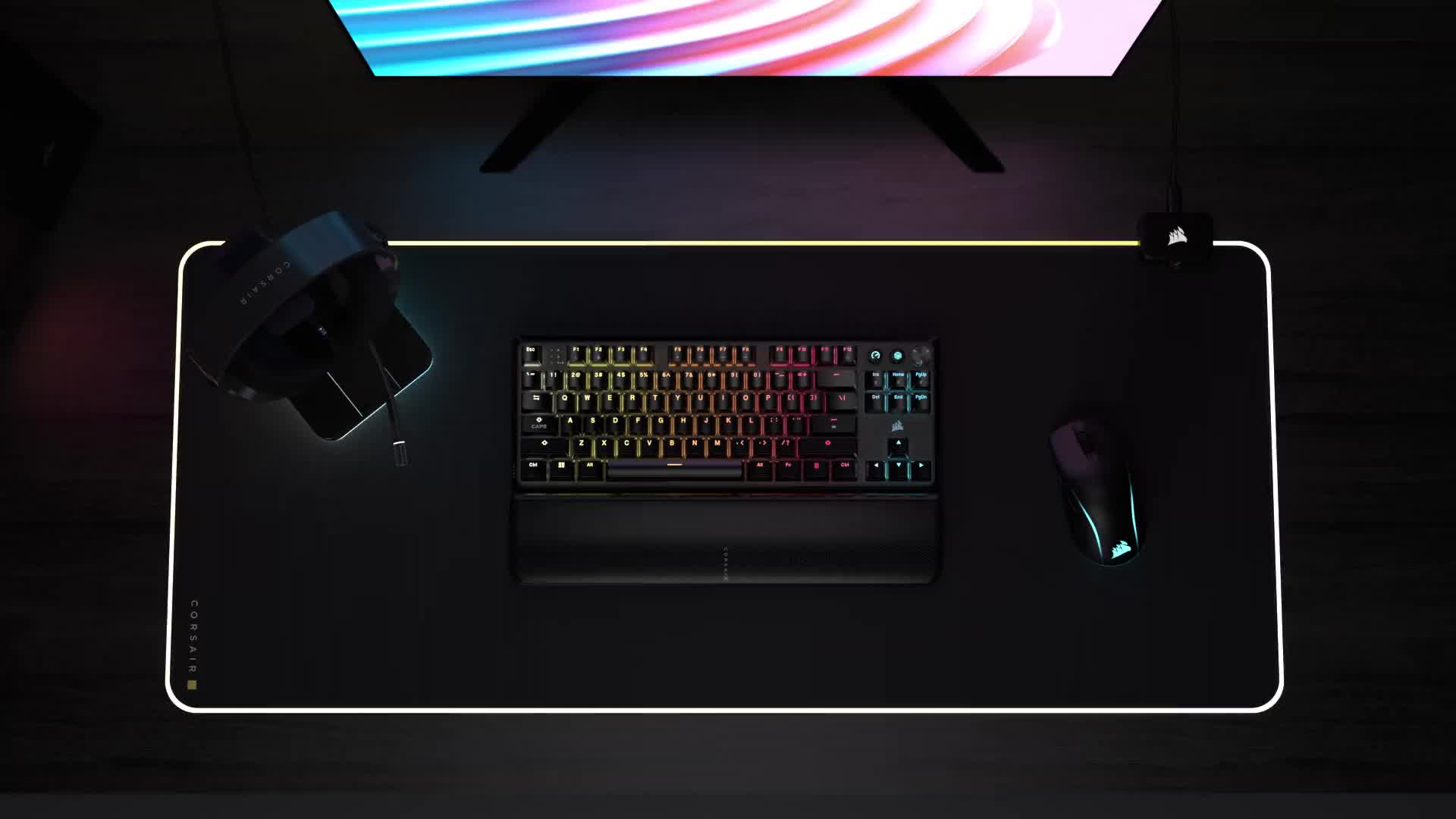 מקלדת גיימינג מכנית אלחוטית K70 Core TKL RGB מבית Corsair